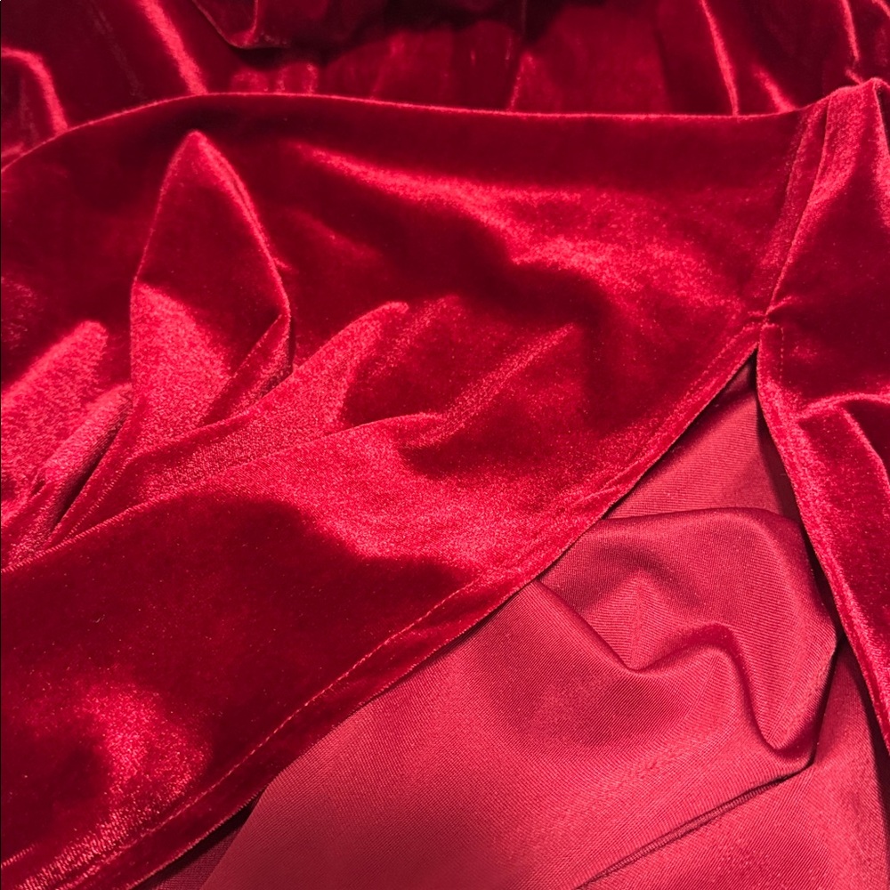 Classy Unique Velvet One-Shoulder Red Dress - Picture 6 of 9